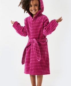 Yargershelton.shopa830118033 1