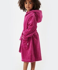 Yargershelton.shopa830118033 2